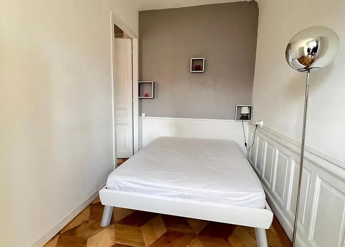 T1 Moderne Au Centre-ville D'aix-les-bains - Fr-1-555-33 * 艾克斯莱班